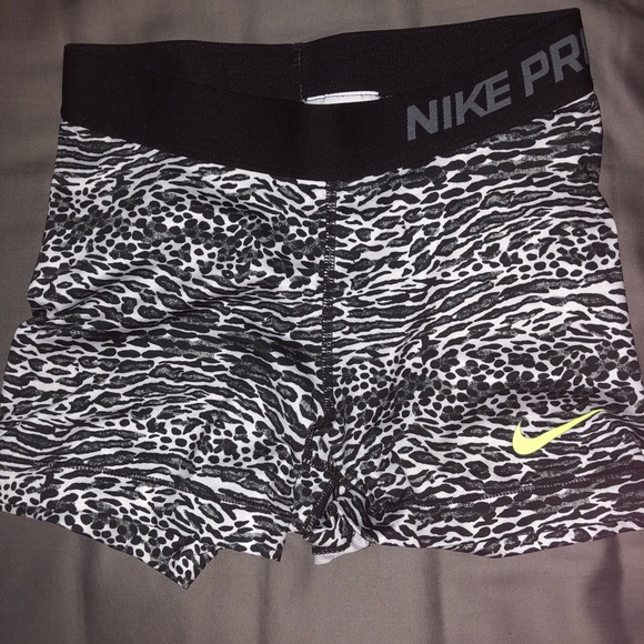 cheetah print nike pros